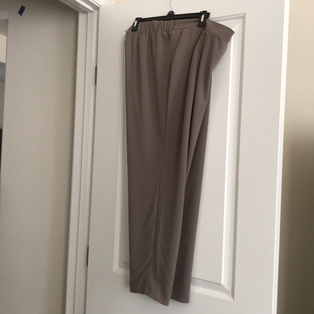 Beige Jessica Smith dress pants